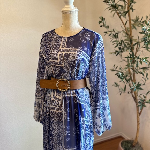 Royal blue bandana long sleeve maxi dress NWTS ✨ size large length 57” - Picture 2 of 10